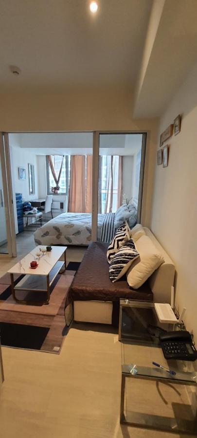 Jn Condotel The Azure Urban Resort Residences Paranaque City Exterior foto